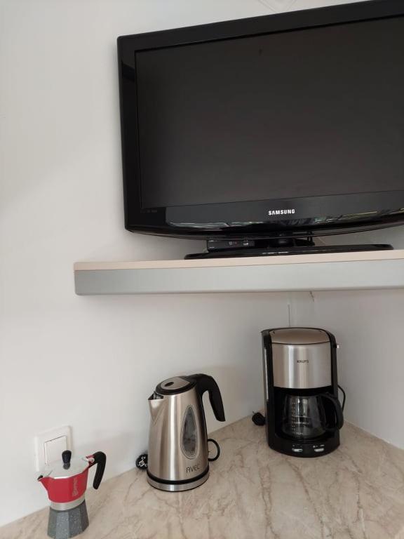 Baso Hilltop Apartments Argassi Eksteriør billede
