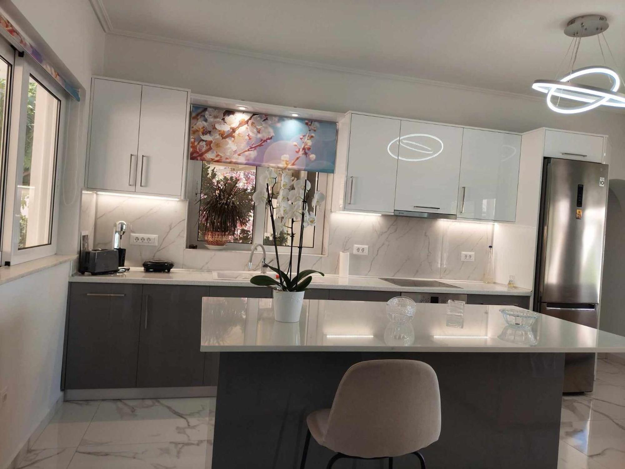 Baso Hilltop Apartments Argassi Eksteriør billede